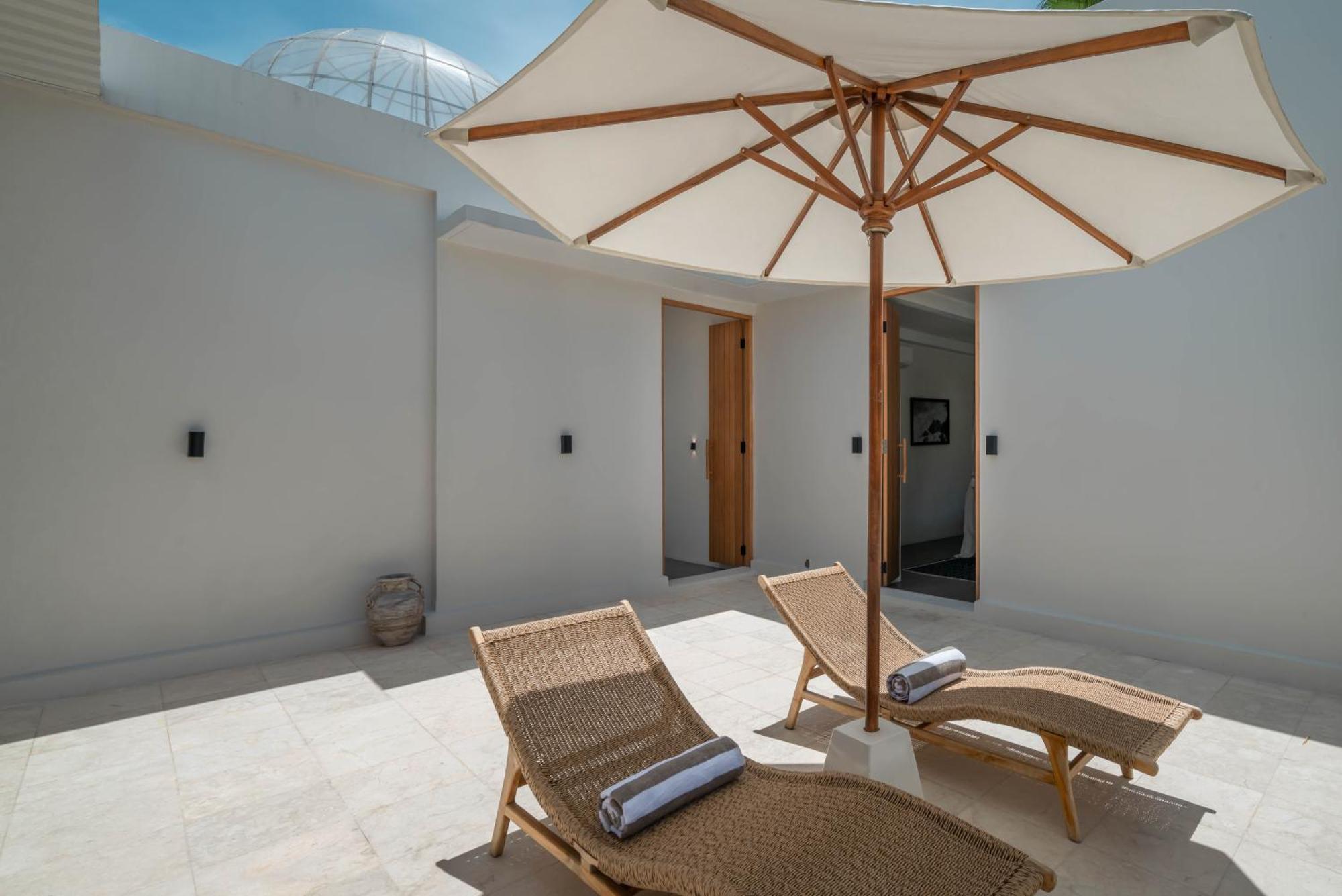 Villa Milana: 5Br Mediterrenean Villa In Canggu المظهر الخارجي الصورة